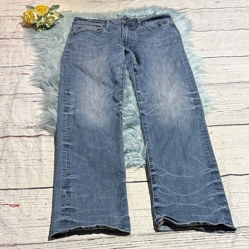 American Eagle Outfitters Extreme Flex 4 Light Blue Jeans sz 31x32